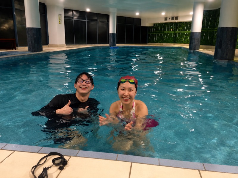 1-on-1_private_swim_lessons_near_me_adults.jpg